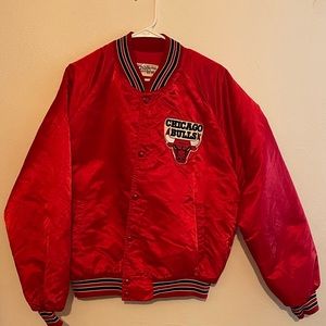 Vintage XL(fits like Lg) Chalk Line Bulls